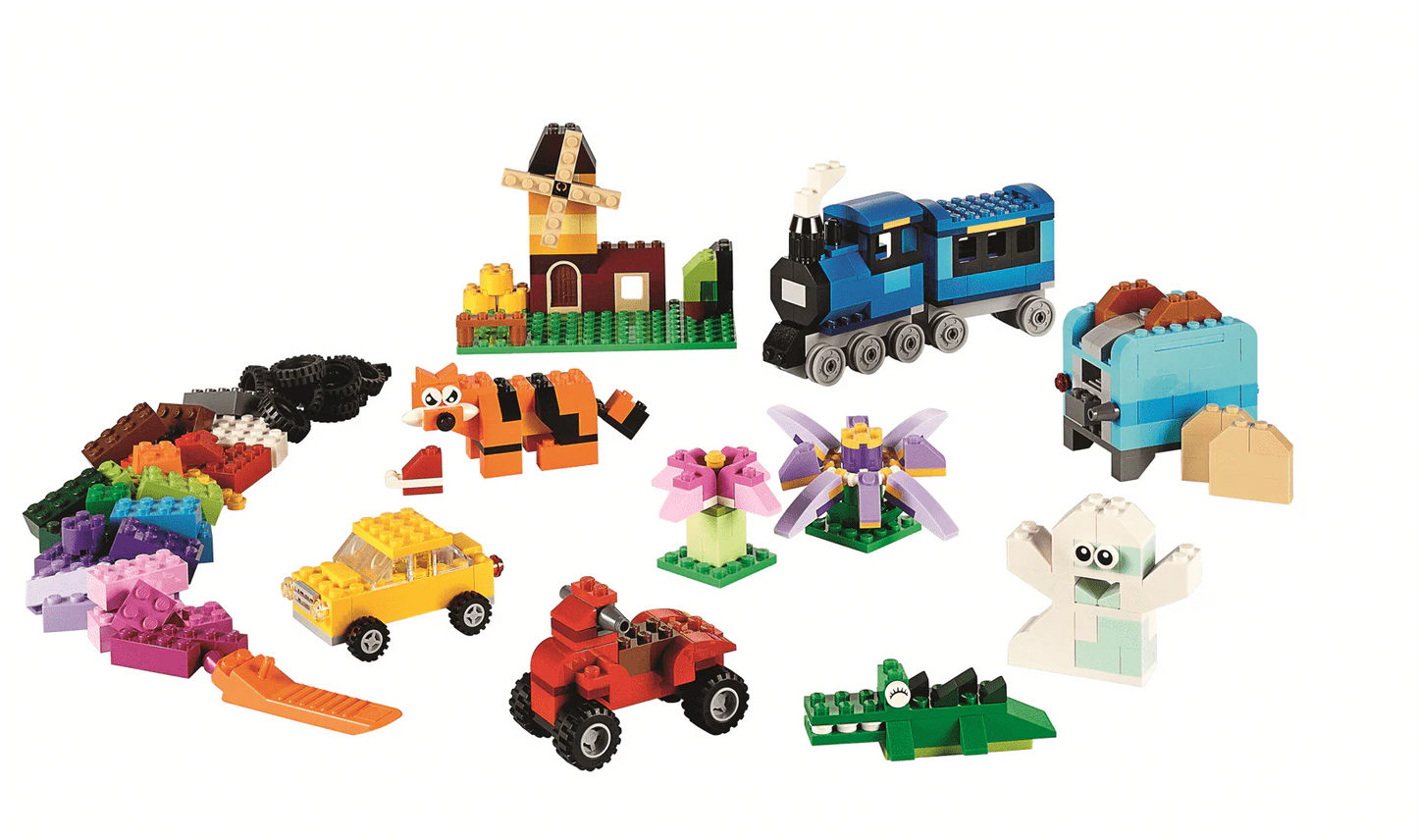 LEGO® Classic Medium Creative Brick Box (10696)